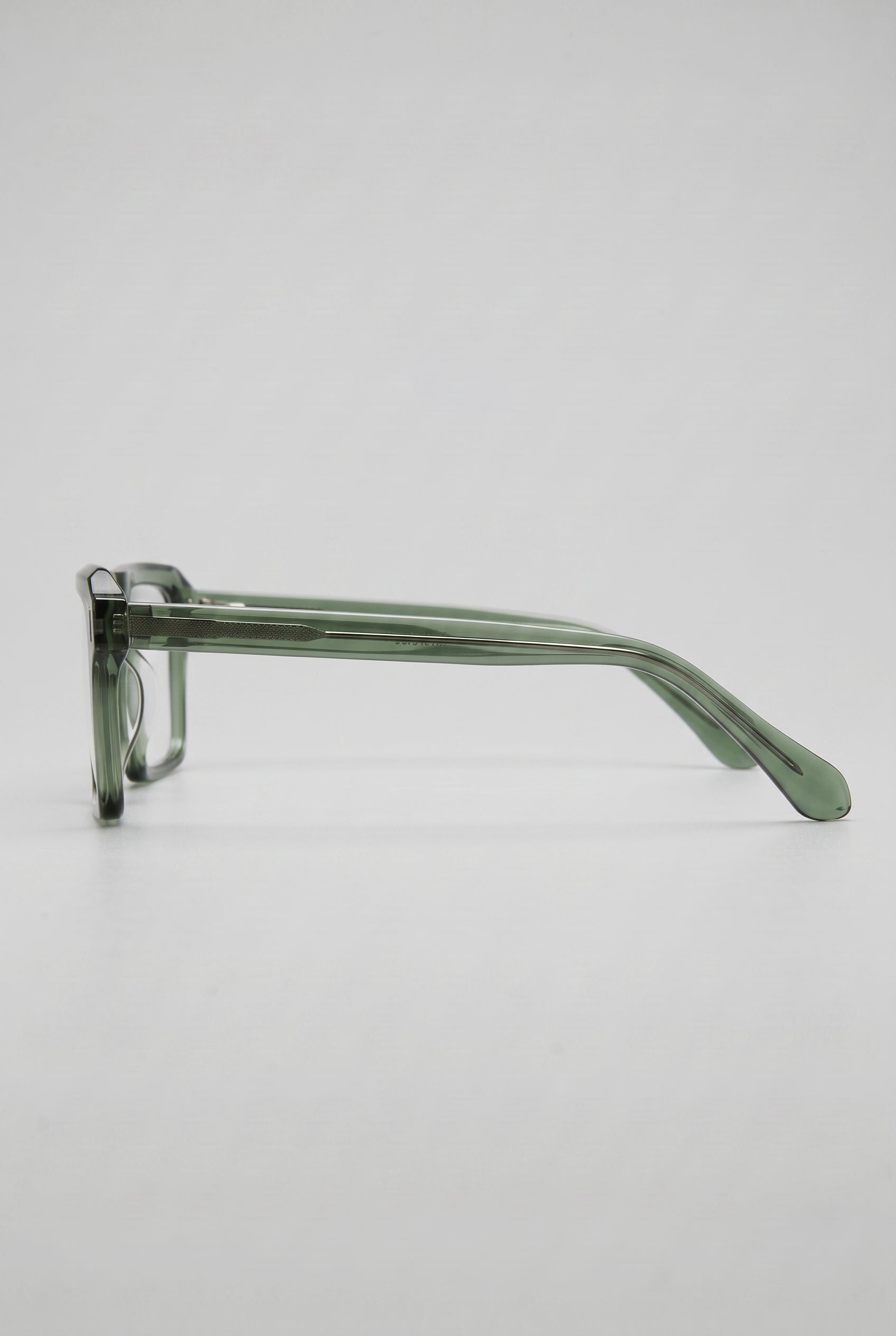 Rive | Anti-Blue Light Square Glasses Full-Frame Lightweight TR90 Computer Eyewear