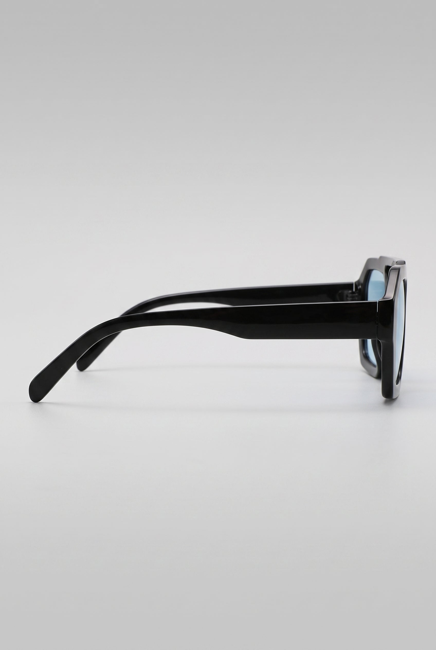 Vantage | Double Beam Sunglasses Irregular Polygon UV400 Lightweight PC Frame