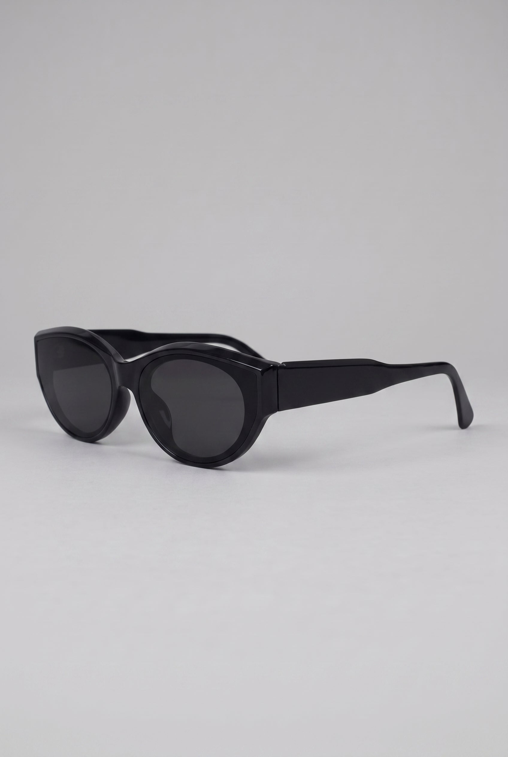Nocturne | Cat Eye Sunglasses Black Small Frame UV400 Lightweight PC