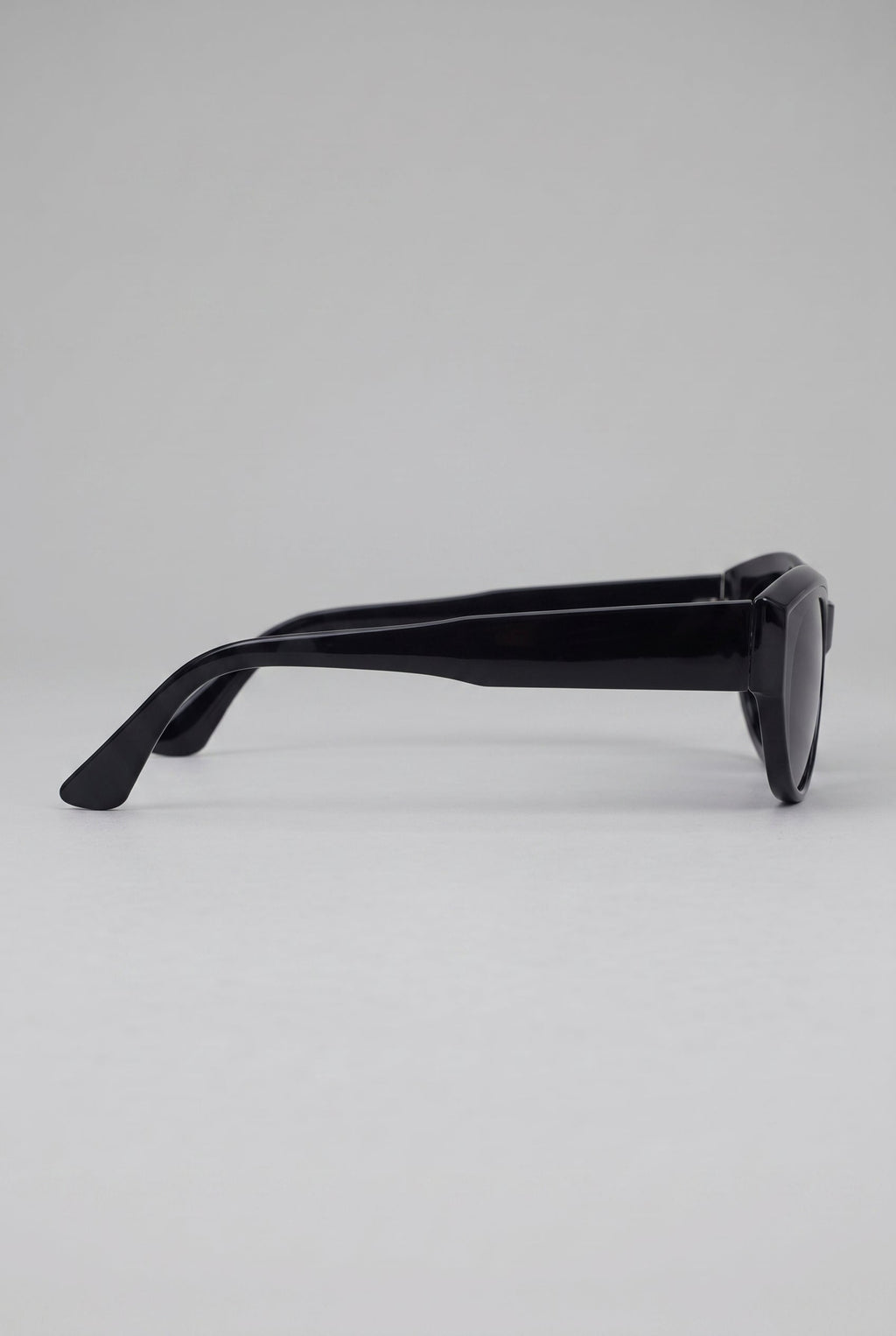 Nocturne | Cat Eye Sunglasses Black Small Frame UV400 Lightweight PC