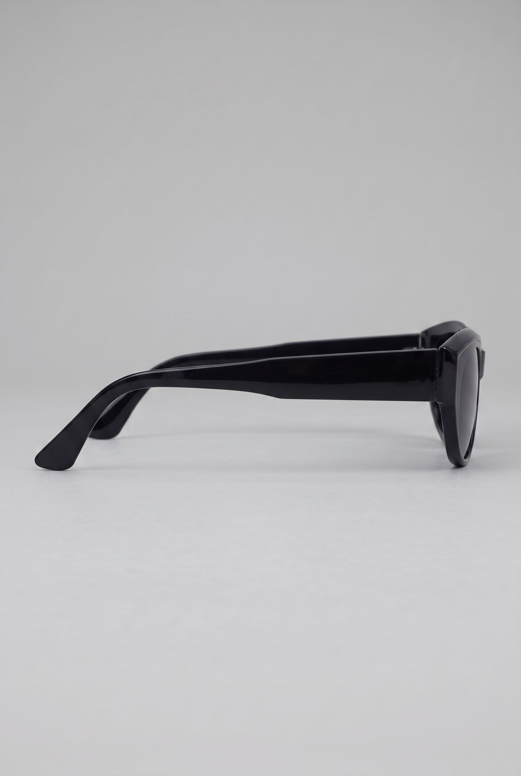 Nocturne | Cat Eye Sunglasses Black Small Frame UV400 Lightweight PC