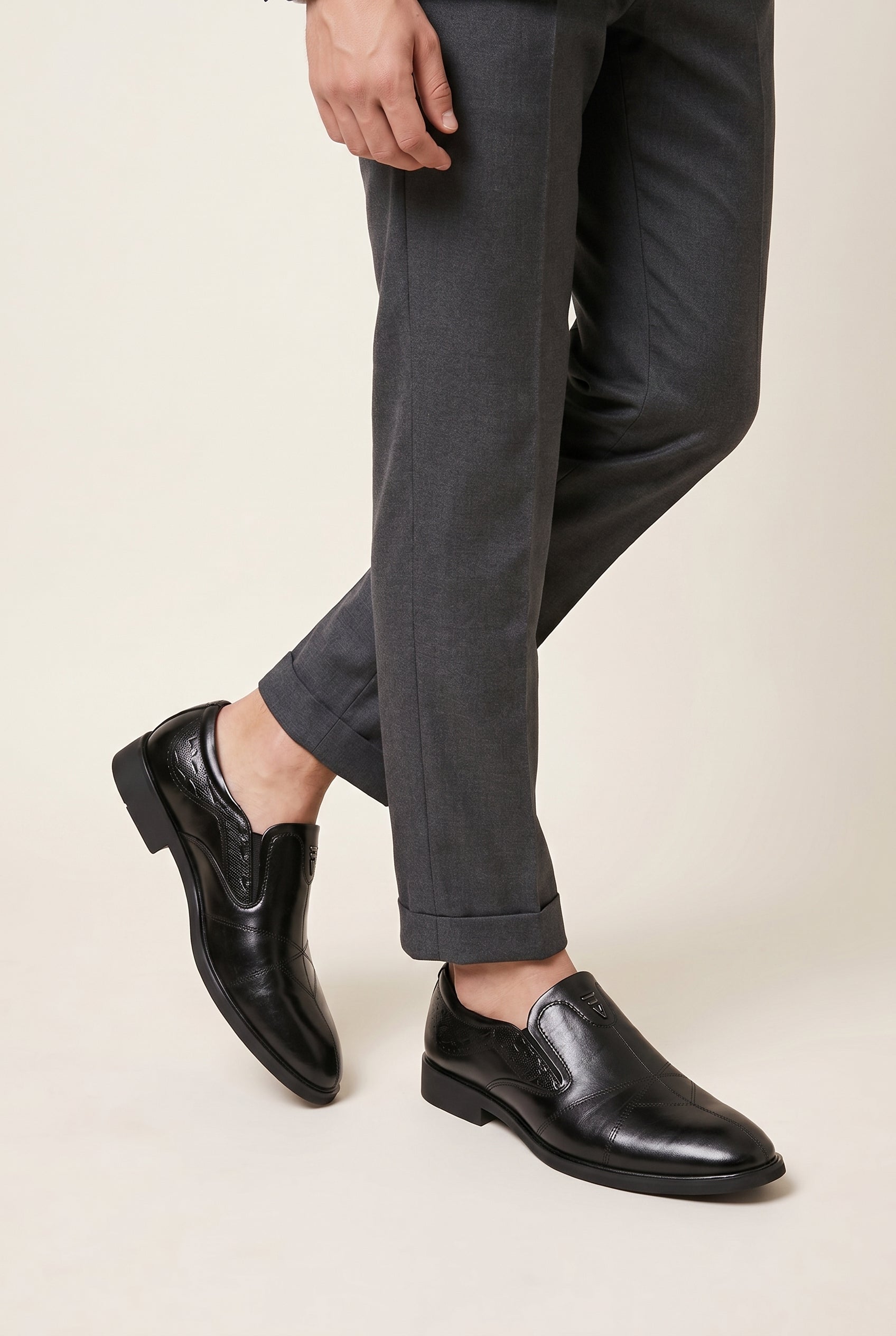 Facette | Men's Genuine Leather Business Shoes Pointed Toe Brogue Dress Shoes