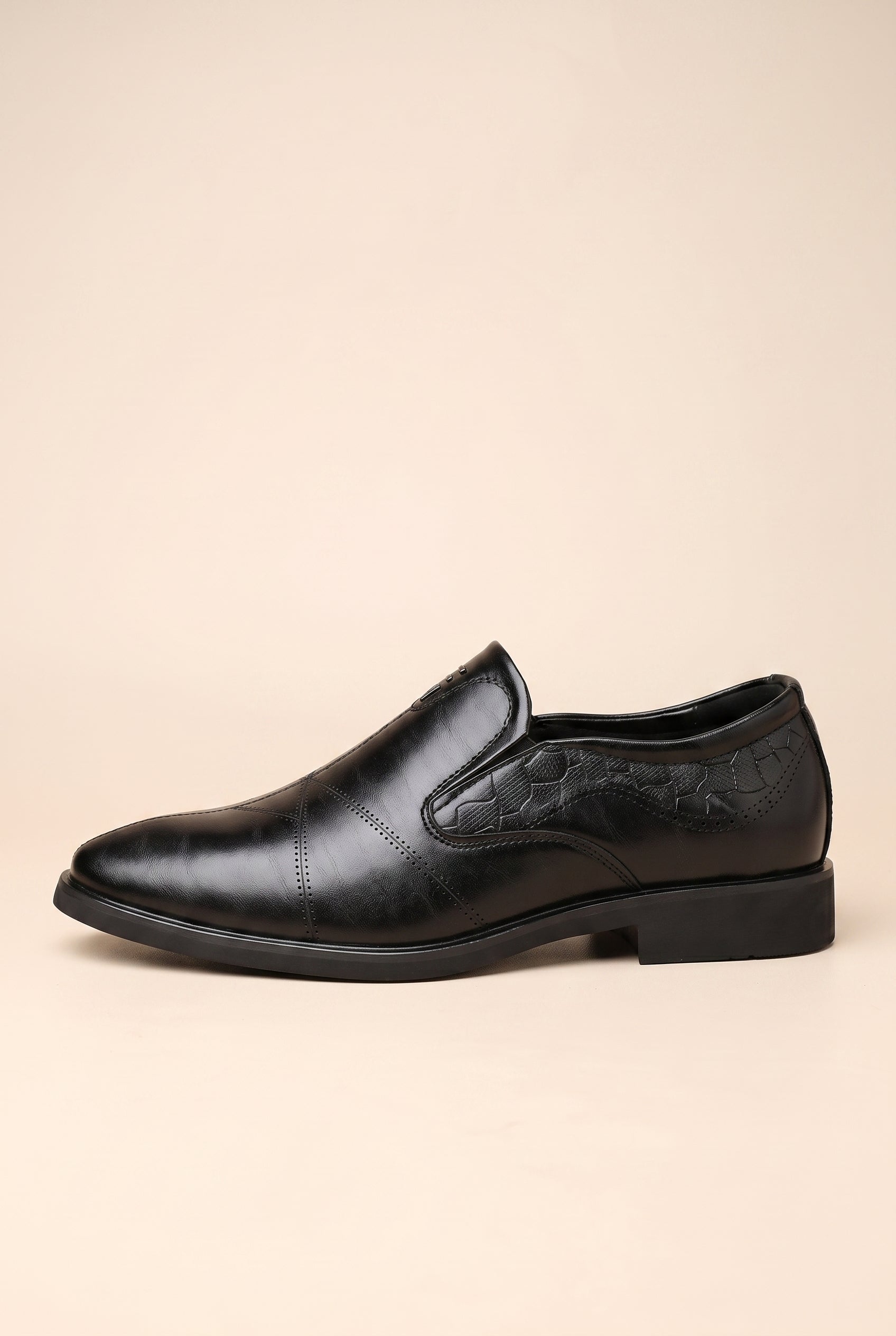 Facette | Men's Genuine Leather Business Shoes Pointed Toe Brogue Dress Shoes