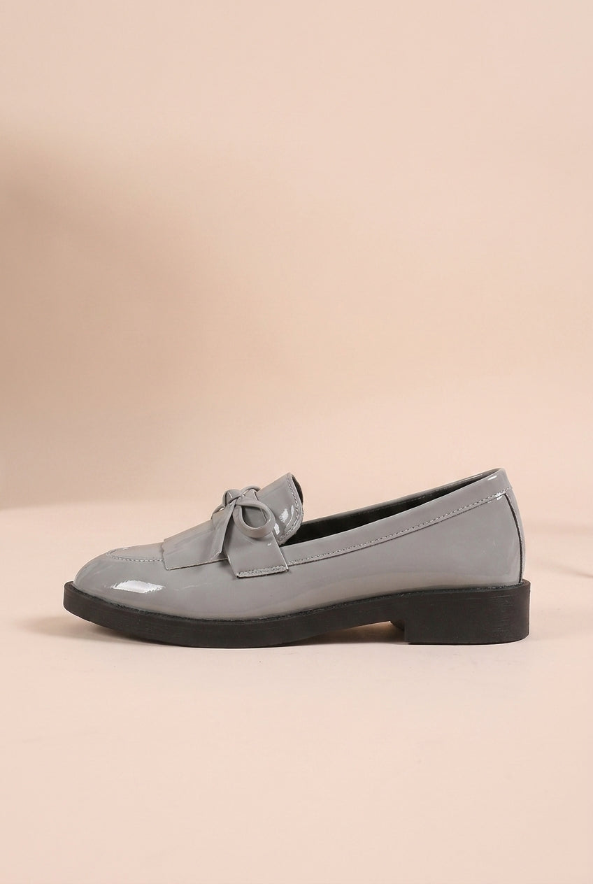 Reine | Women's Patent Block Heel Loafers Square-Toe Tassel Bow Slip-On Work Shoes