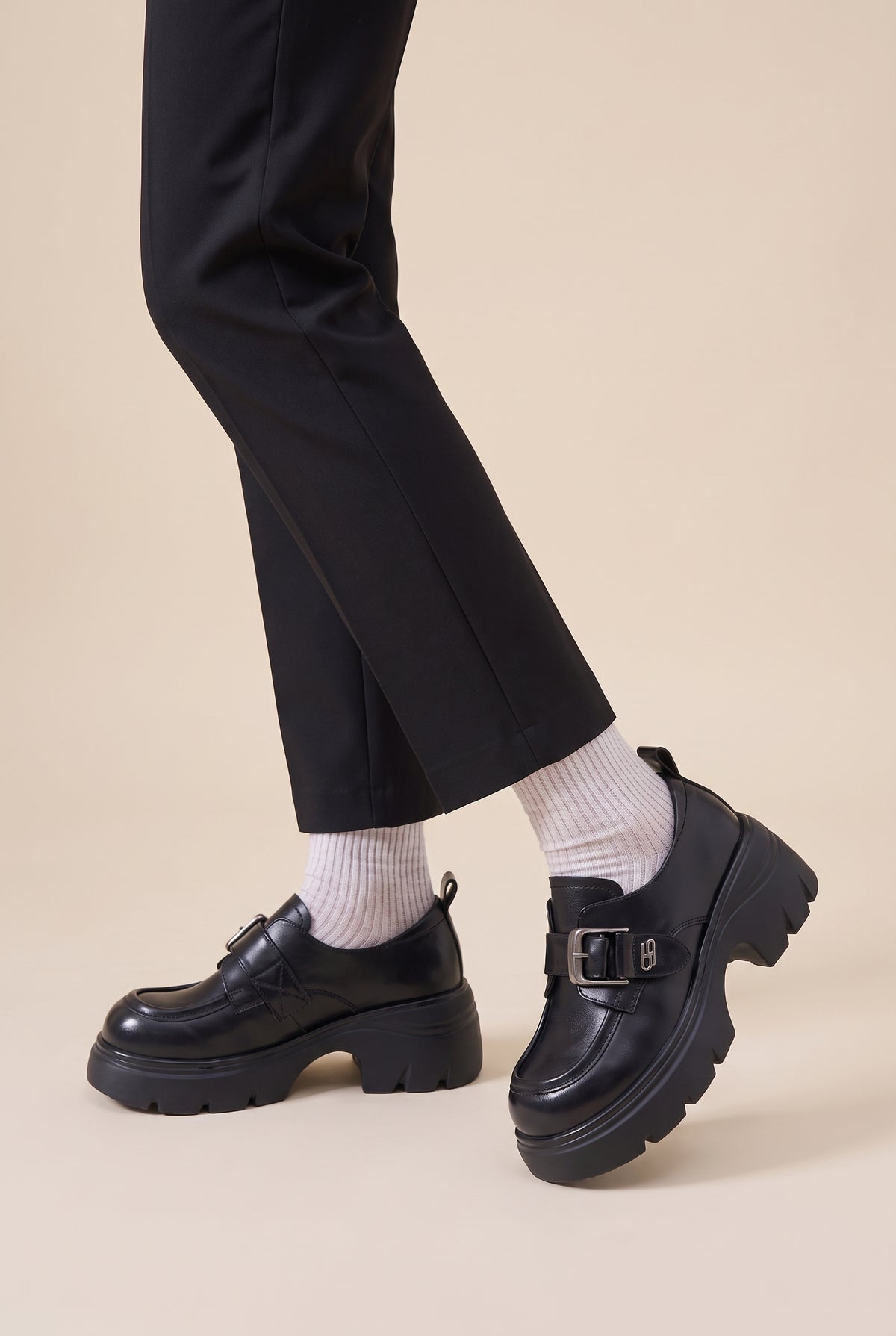 Aveline | Women's Patent Leather Platform Mary Jane Chunky Sole Shoes