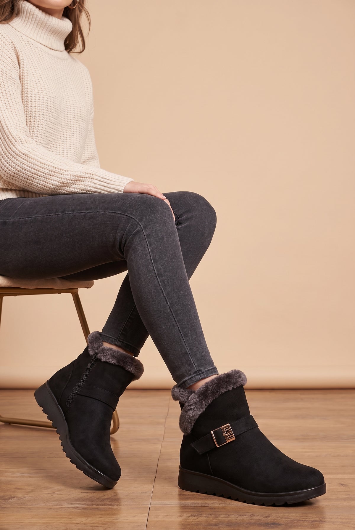 Nacre | Women's Warm Snow Boots Plush-Lined Flat Buckle Detail