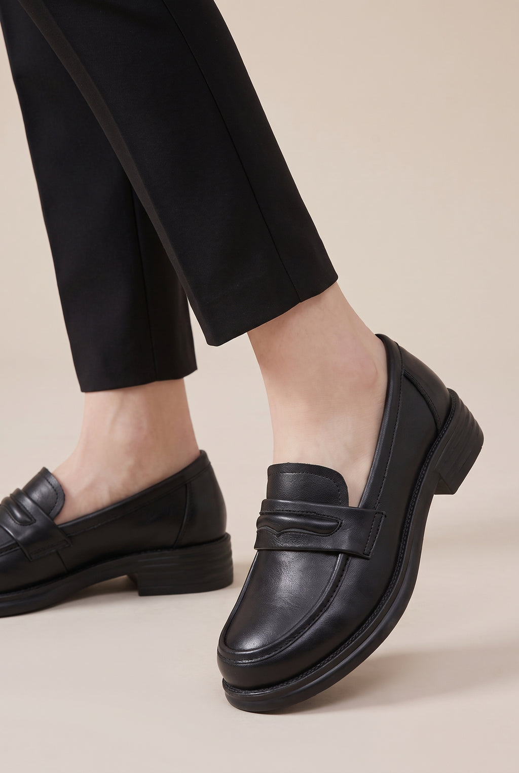 Constance | Women's Slip-On Loafers Soft-Sole Round-Toe Flat Shoes