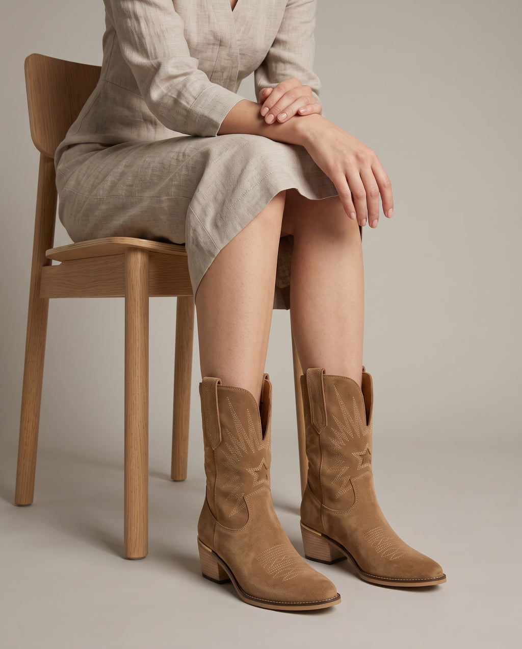 Aveline | Women’s V-Cut Pointed-Toe Low-Heel Mid-Calf Boots