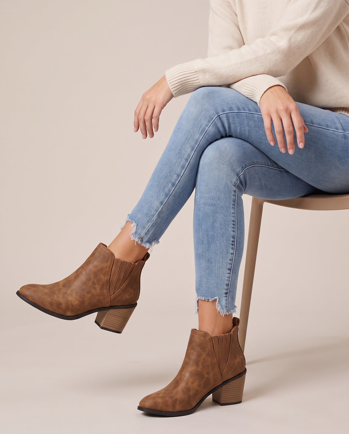 Aveline | Women’s Pointed-Toe Block-Heel Ankle Boots
