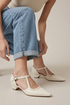 Ondine | Pointed Toe Mary Jane Shoes Women Soft Leather Strap Medium Heel
