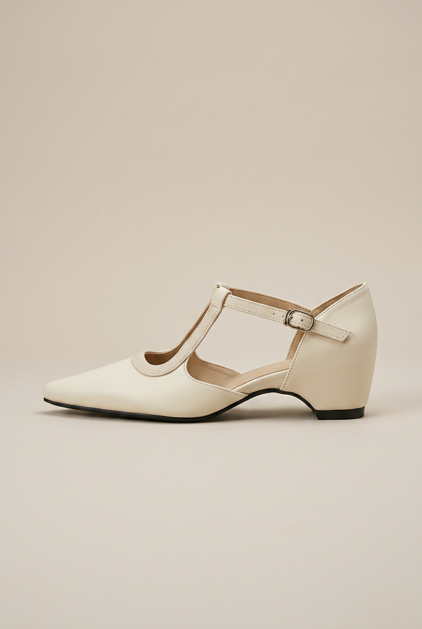 Ondine | Pointed Toe Mary Jane Shoes Women Soft Leather Strap Medium Heel